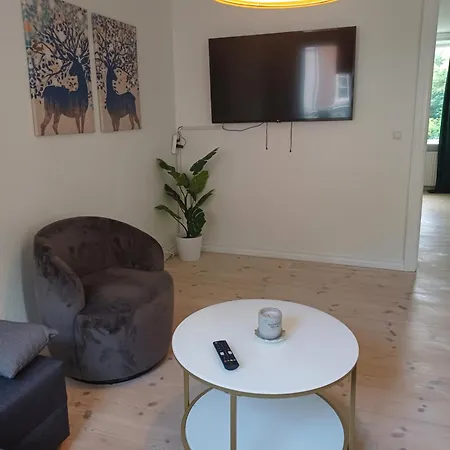 Charming 2 Bedroom Free Parking * Hjørring